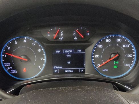 Used 2020 Chevrolet Equinox LS w/ LS Convenience Package FWD image 23