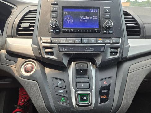 Used 2020 Honda Odyssey LX image 9