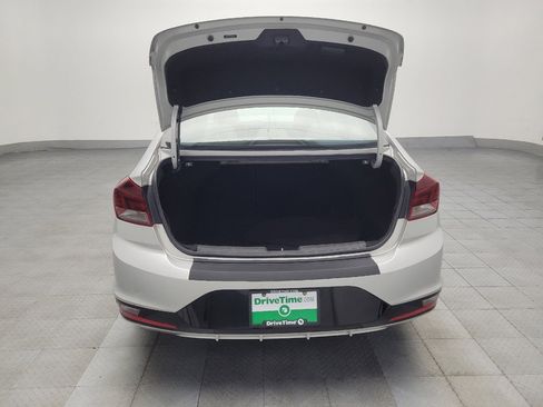 Used 2020 Hyundai Elantra SEL image 29