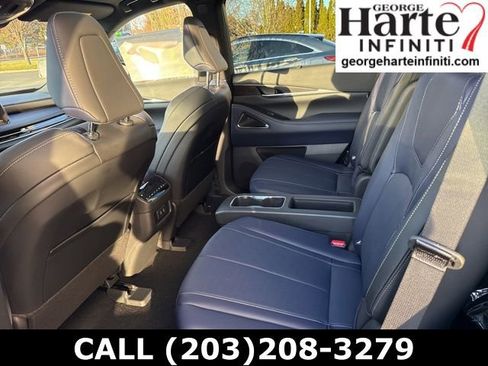 New 2026 INFINITI QX60 Sport w/ Dark Cargo Package image 15