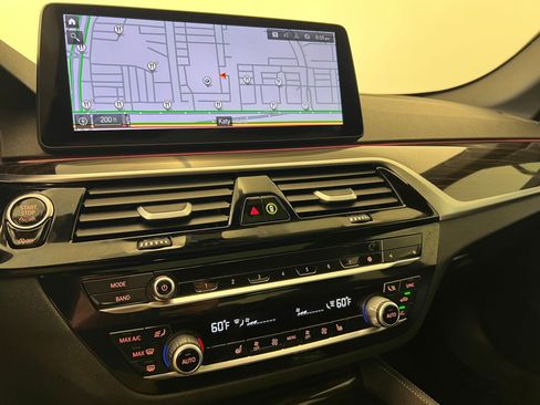 Certified 2023 BMW 530i w/ M Sport Package image 28