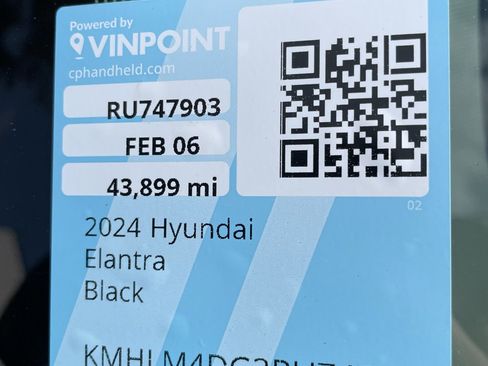 Used 2024 Hyundai Elantra SEL image 27