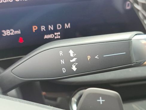 New 2026 Buick Envision Sport Touring image 32