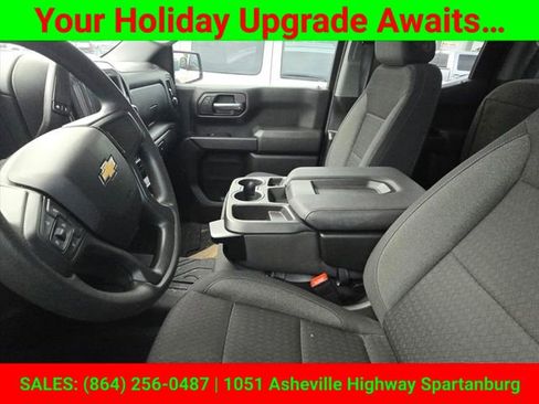 Certified 2024 Chevrolet Silverado 1500 Custom image 17