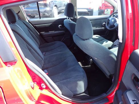 Used 2011 Nissan Versa 1.8 S w/ PWR Plus Pkg FWD image 11