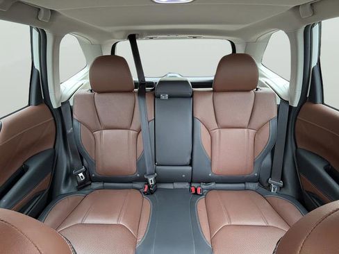 Used 2022 Subaru Forester Touring image 32