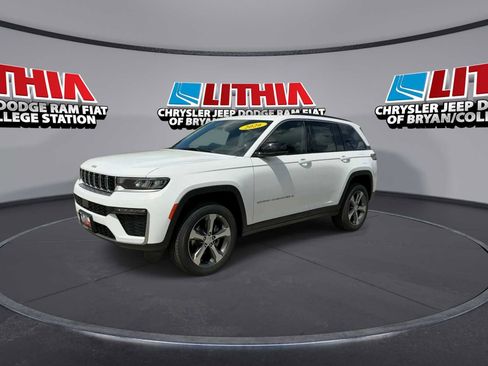 New 2026 Jeep Grand Cherokee Limited image 4