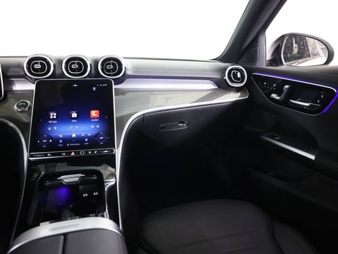 Certified 2025 Mercedes-Benz C 300 4MATIC Sedan image 38