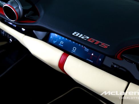 Used 2021 Ferrari 812 GTS RWD image 22