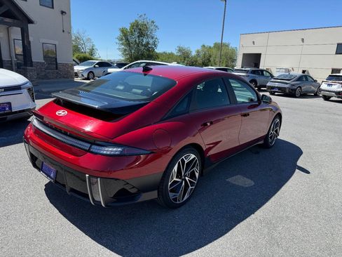 Used 2024 Hyundai Ioniq 6 SEL AWD/4WD image 7