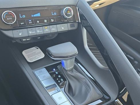 New 2026 Hyundai Elantra Limited FWD image 21