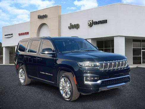 Used 2022 Jeep Grand Wagoneer Series II w/ Premium Group II AWD/4WD image 1