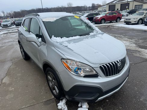 Used 2013 Buick Encore FWD image 3
