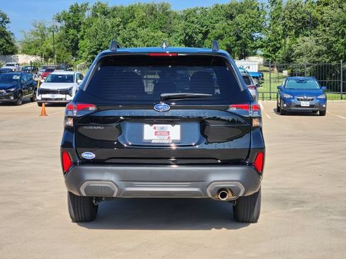 Certified 2025 Subaru Forester Limited AWD/4WD image 6