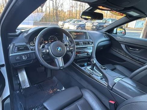 Used 2015 BMW 640i xDrive Convertible image 12
