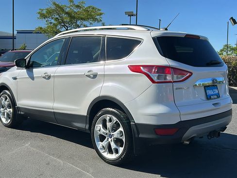 Used 2016 Ford Escape Titanium w/ Equipment Group 301A AWD/4WD image 7
