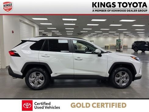 Certified 2025 Toyota RAV4 XLE AWD/4WD image 9