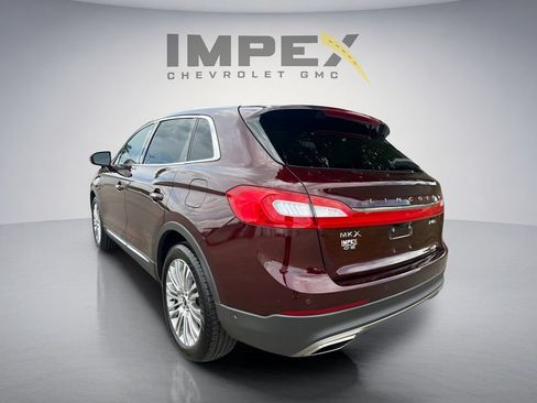 Used 2018 Lincoln MKX Reserve w/ Driver Assistance Package AWD/4WD image 3