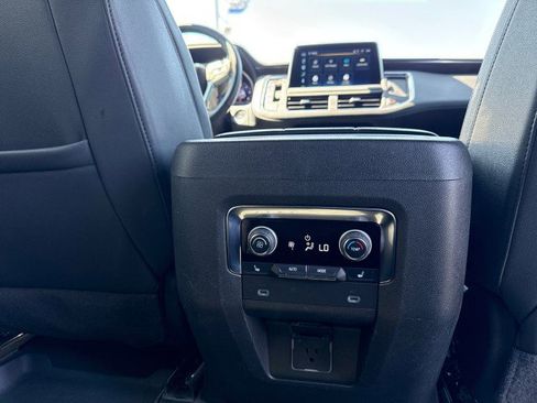Used 2023 Chevrolet Tahoe LT w/ Luxury Package RWD image 14