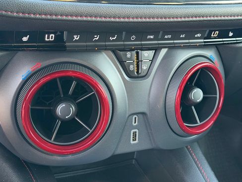 Used 2021 Chevrolet Blazer RS w/ LPO, Floor Liner Package FWD image 22
