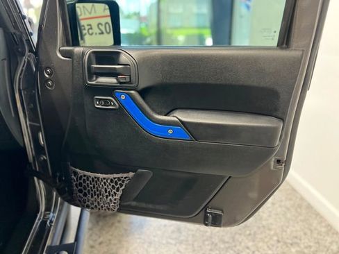 Used 2017 Jeep Wrangler Unlimited Sport w/ Quick Order Package 23S image 39