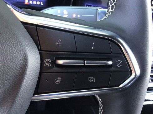 New 2025 Chevrolet Traverse LT w/ Enhanced Driving Package image 25