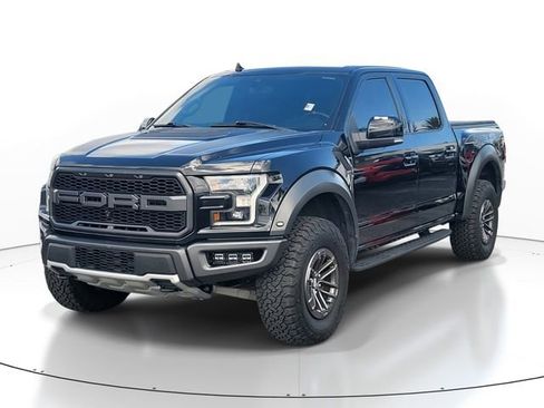 Used 2020 Ford F150 Raptor w/ Equipment Group 802A Luxury image 2