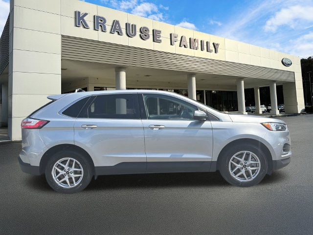 Certified 2024 Ford Edge SEL AWD/4WD image 9
