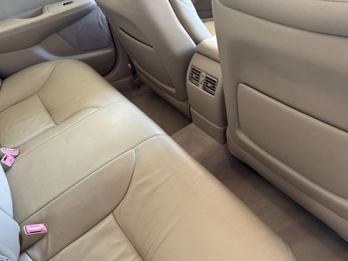 Used 2004 Lexus ES 330 image 28
