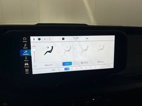 Used 2025 Jeep Wrangler Willys image 64