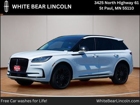 Used 2025 Lincoln Corsair AWD w/ Equipment Group 101A image 1