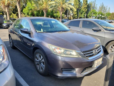 Used 2015 Honda Accord LX image 2