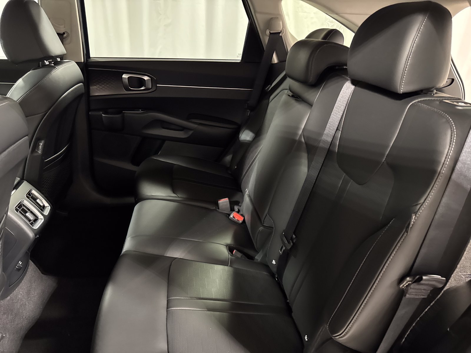 New 2026 Kia Sorento EX AWD/4WD image 23
