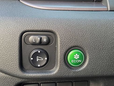 Used 2021 Honda Passport Sport image 13