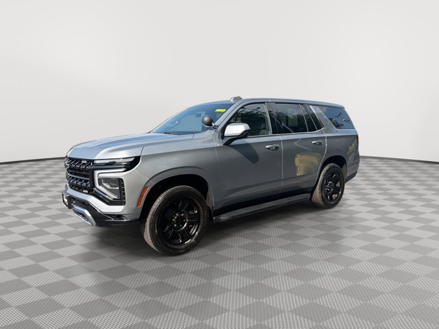 Used 2025 Chevrolet Tahoe 4WD image 5