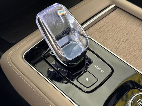 New 2026 Volvo XC90 B6 Plus w/ Protection Package Premier image 22