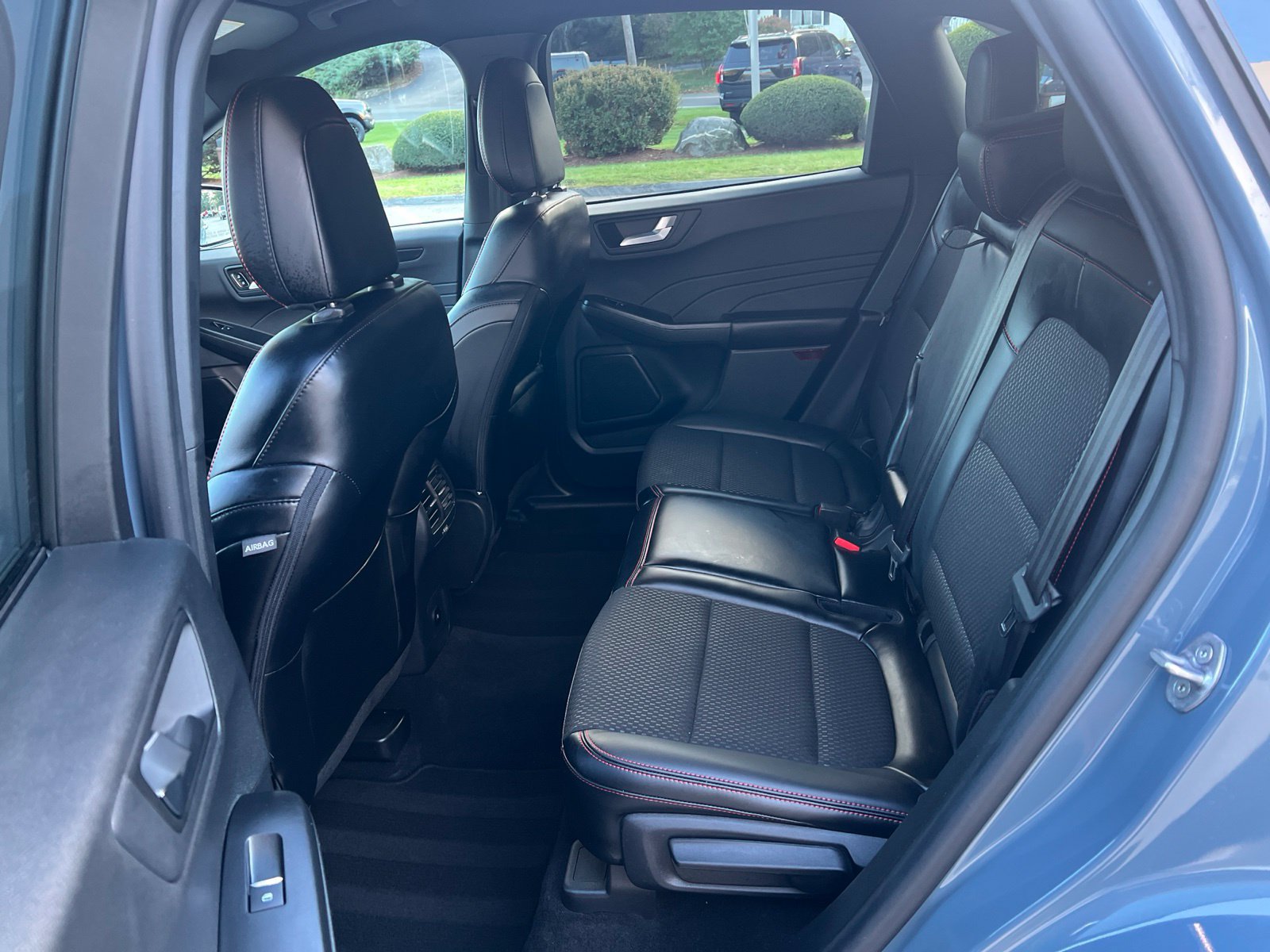 Used 2024 Ford Escape ST-Line w/ Tech Pack #1 AWD/4WD image 14