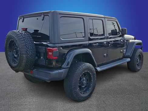 Used 2020 Jeep Wrangler Unlimited Sahara w/ Dual Top Group AWD/4WD image 6