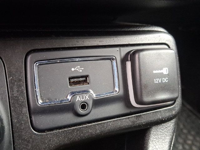 Used 2023 Jeep Renegade Trailhawk AWD/4WD image 24