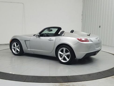 Used 2009 Saturn Sky w/ Premium Trim Package RWD image 5
