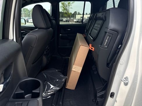 New 2026 Honda Ridgeline Black Edition image 26