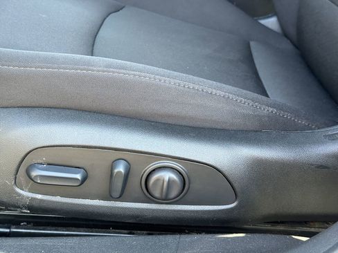 Used 2024 Chevrolet Malibu LT image 12