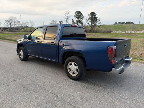 Used 2005 Chevrolet Colorado LS image 2