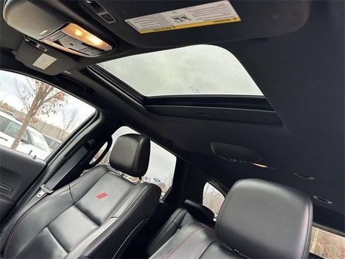 Used 2024 Dodge Durango GT image 21