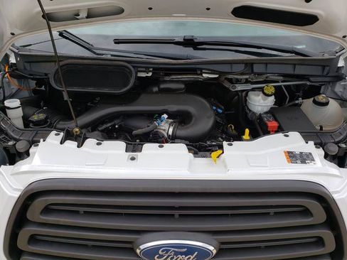 Used 2016 Ford Transit 250 130 Low Roof RWD image 26