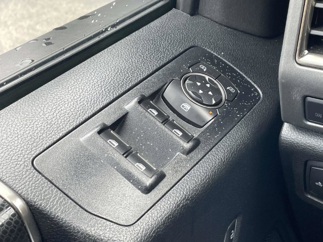 Used 2018 Ford F150 Raptor AWD/4WD image 25