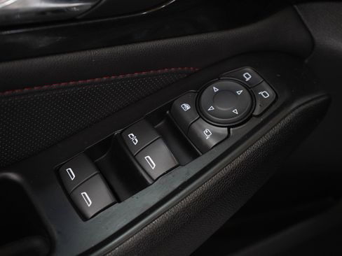 Used 2023 Chevrolet Traverse RS AWD/4WD image 23