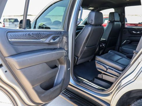 Used 2023 GMC Yukon Denali AWD/4WD image 49