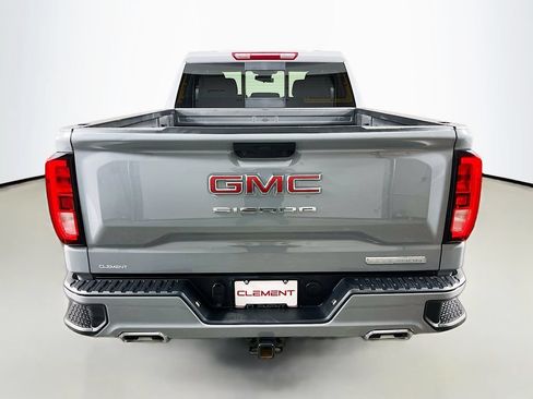 Used 2024 GMC Sierra 1500 Elevation w/ Preferred Package AWD/4WD image 8