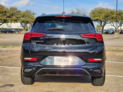 Used 2025 Buick Encore GX Sport Touring w/ Experience Buick Package image 5